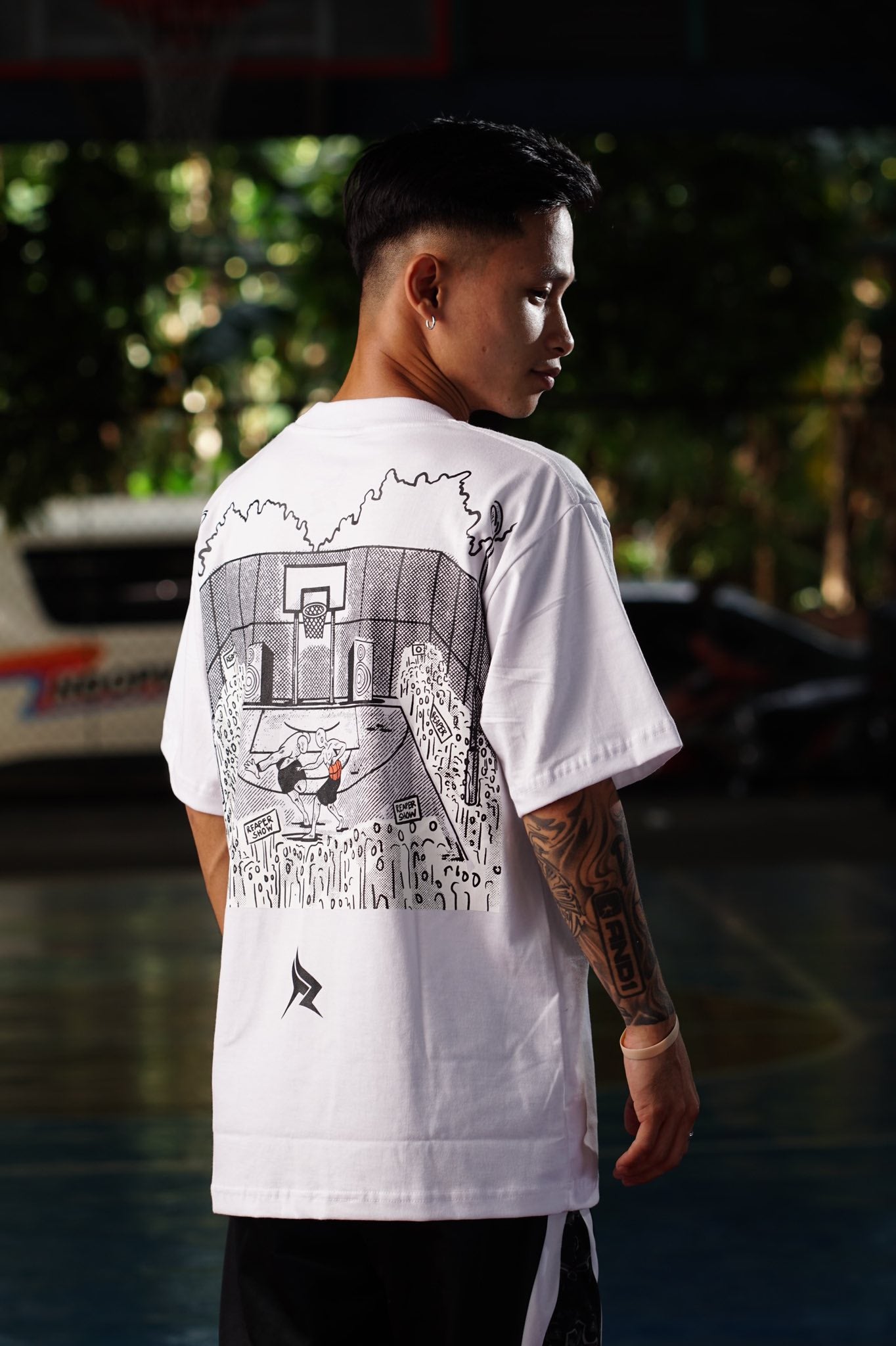 TR1  - MR. 1 V 1 TEE (White)